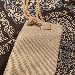 Large tote
